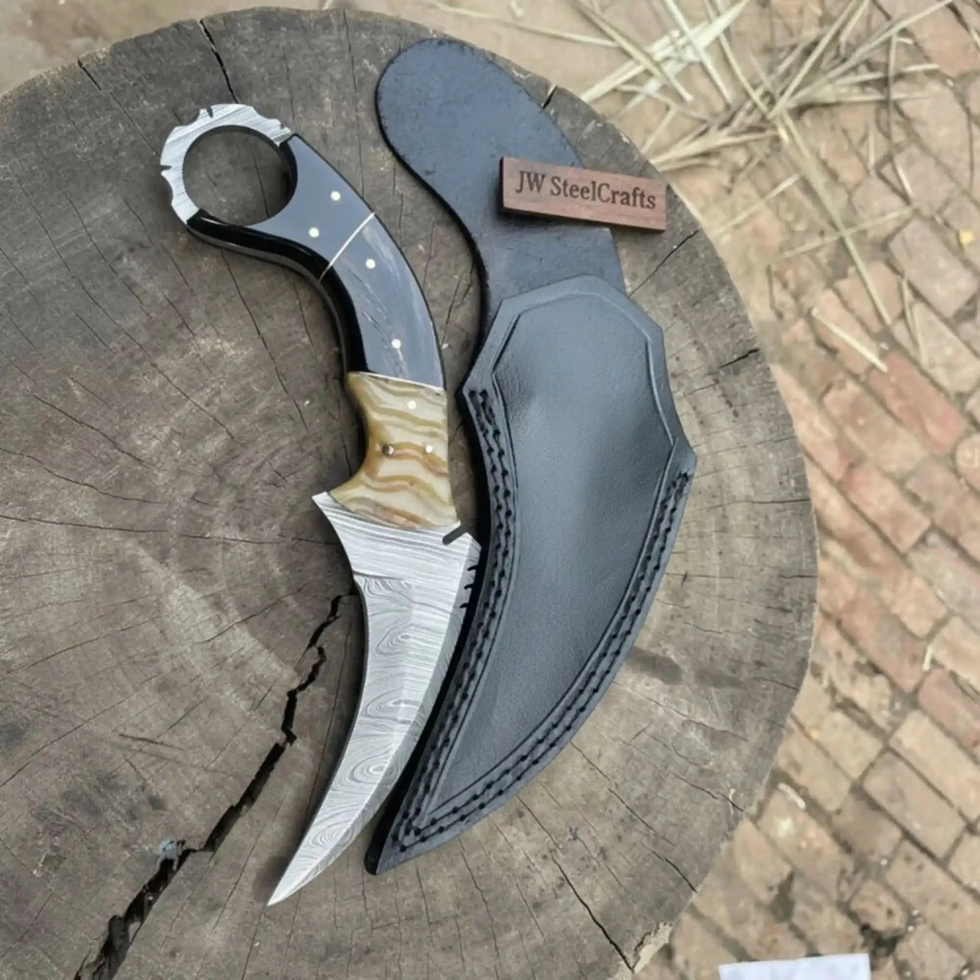 Karambit Style Recurve Knife Damascus Blade Finger Ring Hybrid Handle by JW SteelCrafts, Damascus knife detail photo 2