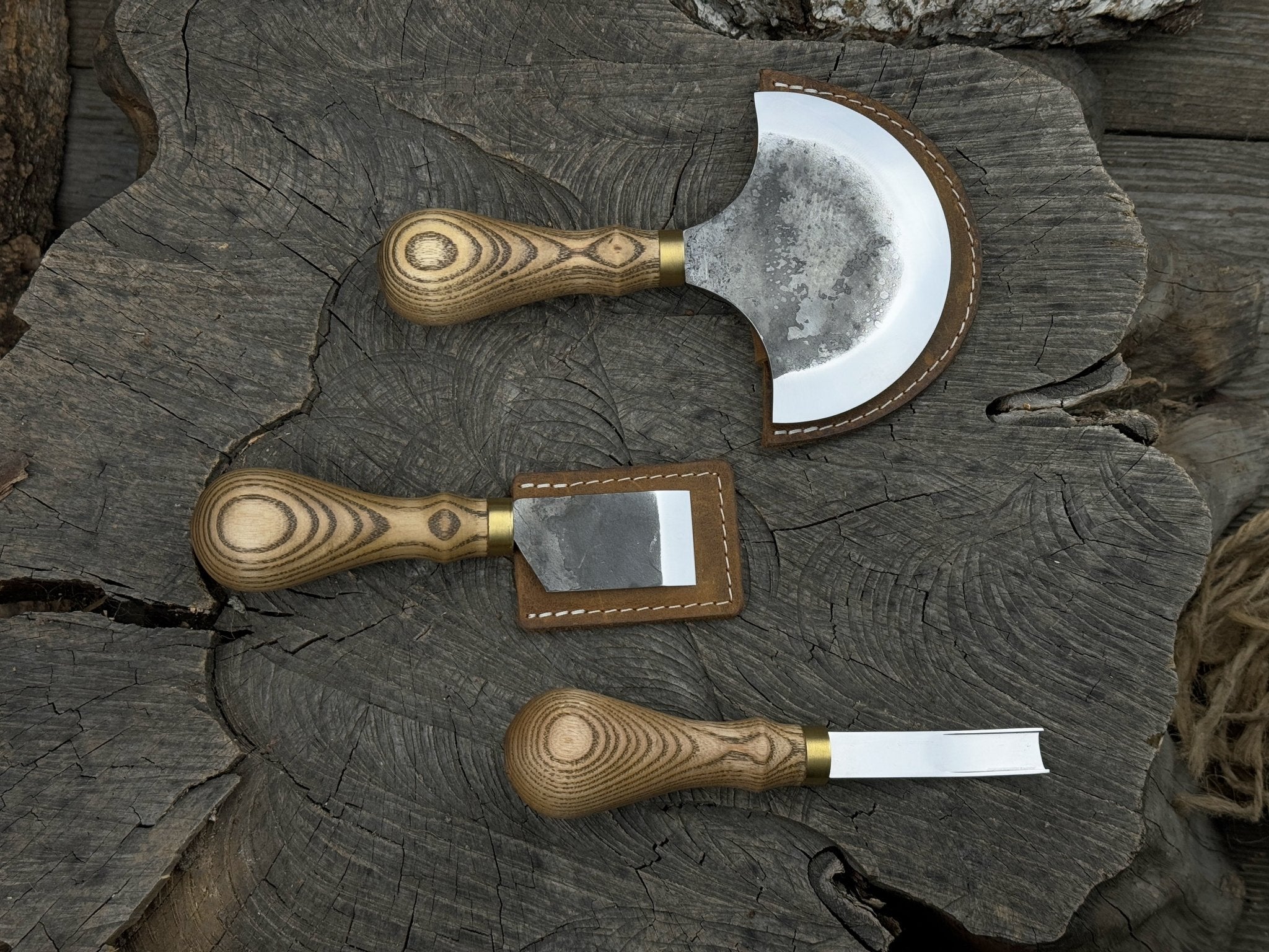 3-Piece Leather Working Kit with Leather Sheaths