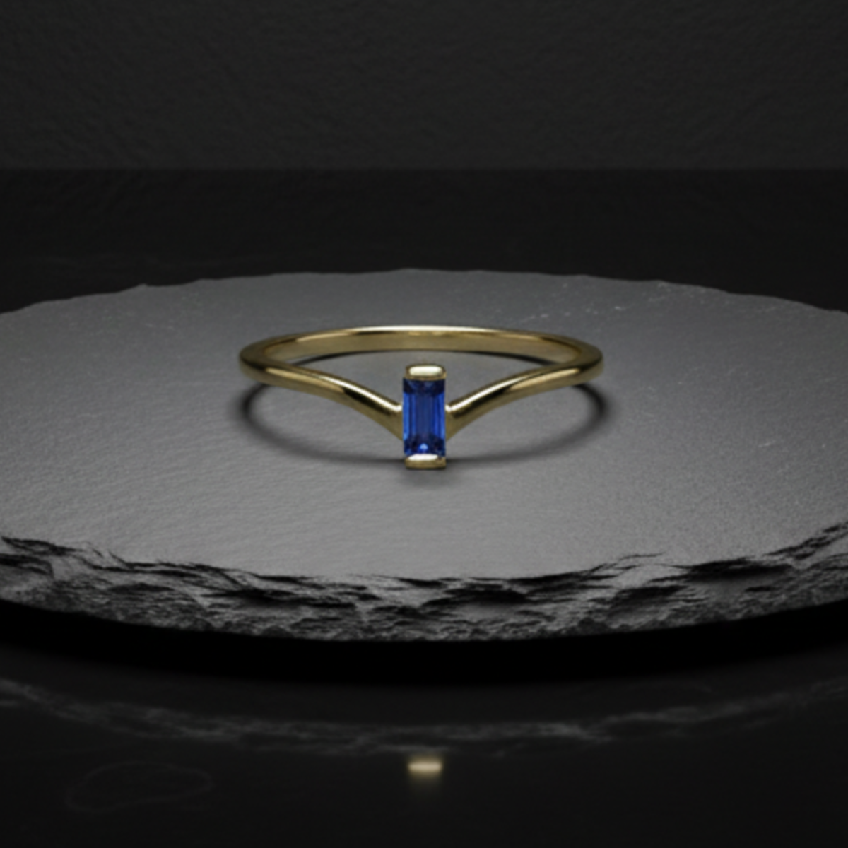 Noelle Ring - Blue Sapphire
