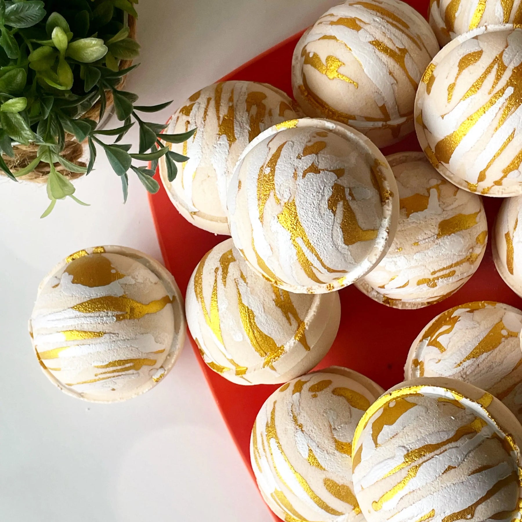 BATH BOMB - Main Street Collective