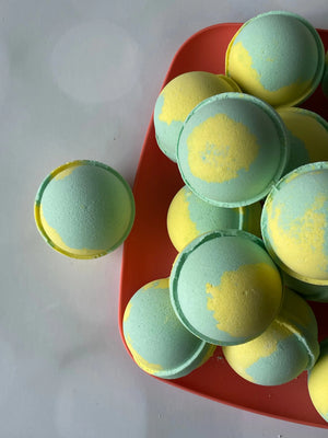 BATH BOMB - Main Street Collective