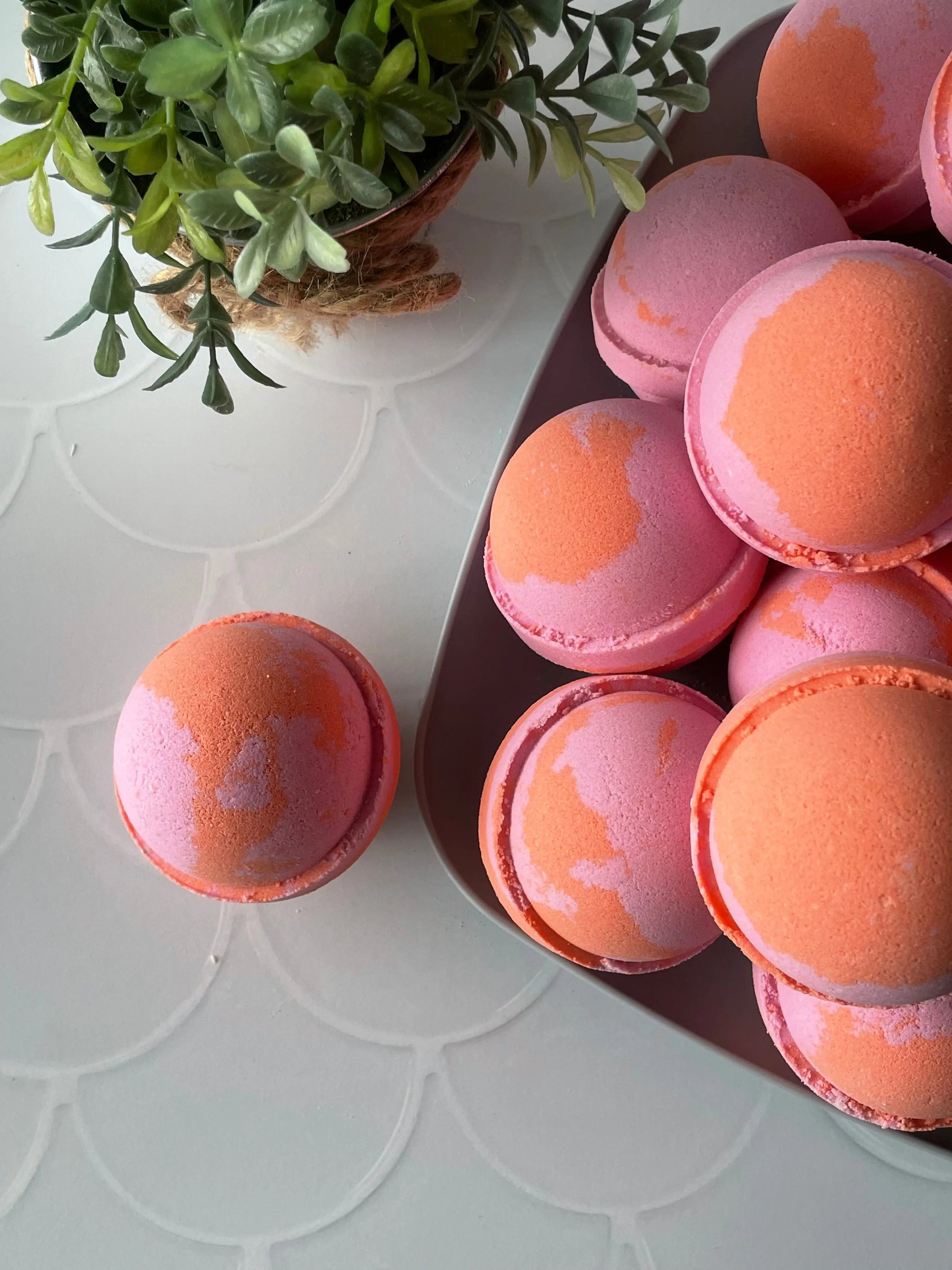 BATH BOMB - Main Street Collective