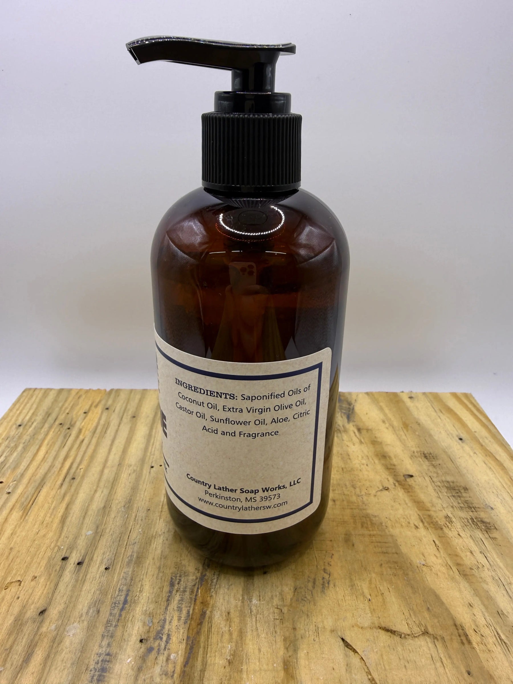 Bonafide hand wash with clean polished scent