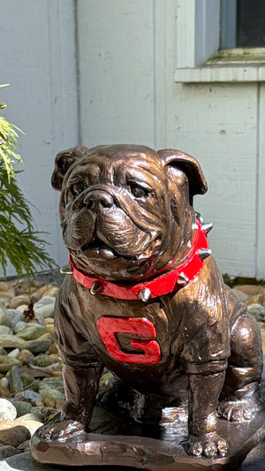 Bronze Metal Coating, Georgia Bulldogs Mascot Stone Sculpture for Garden, Yard, Home Decor and Porch.