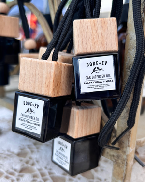 Hippie Chick | Earthy Patchouli · Soft Florals