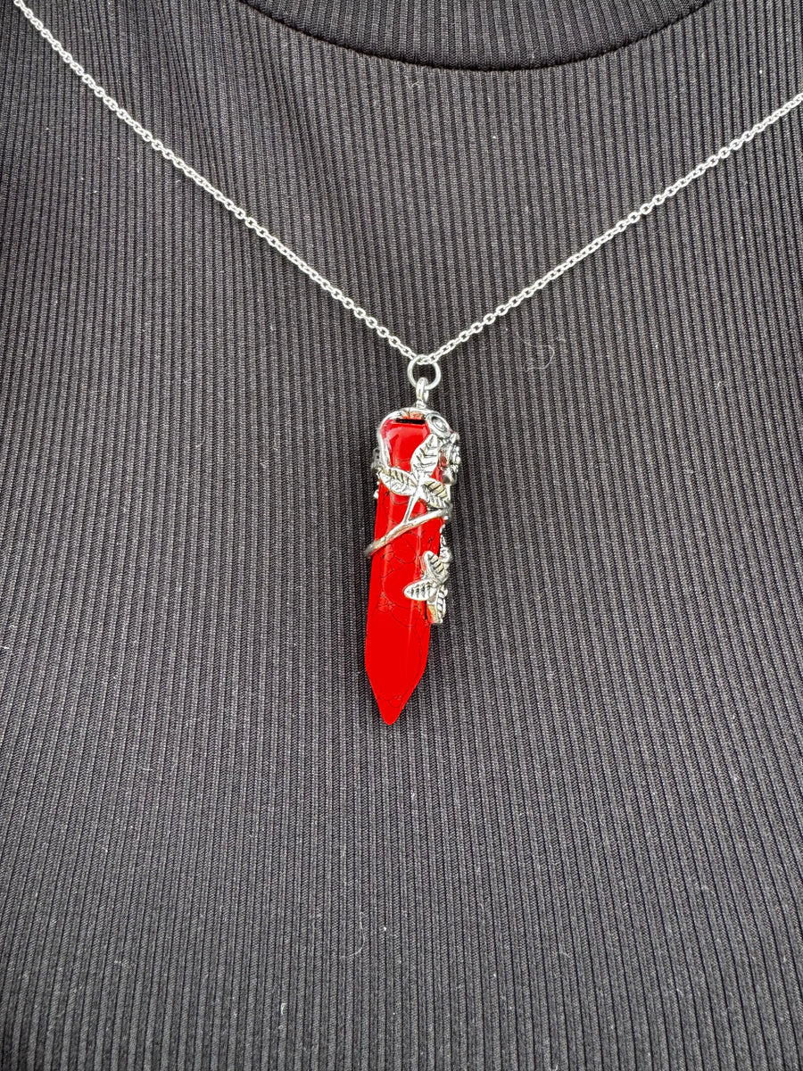 Crimson Thorns Necklace
