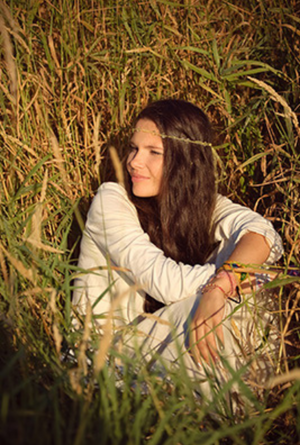 Hippie Chick | Earthy Patchouli · Soft Florals