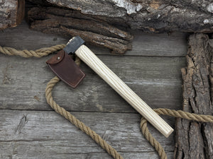 Hand-Forged Carpenter's Axe with Belt Loop, 0.84 kg (1.85 lb)