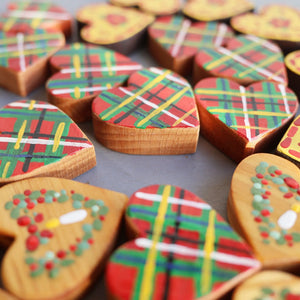 Hand-Painted Hearts :: Christmas Edition ✨ Dennehey Design Co.