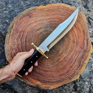 Handmade Bowie Knife – D2 Steel Blade & Buffalo Horn Handle Damascus Knife Store