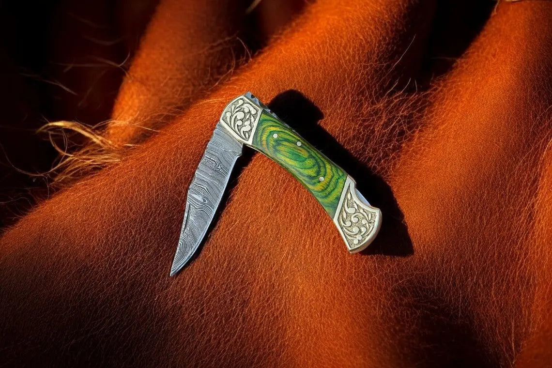 Handmade Damascus Folding Knife – Exotic Wood Handle Damascus Knife Store