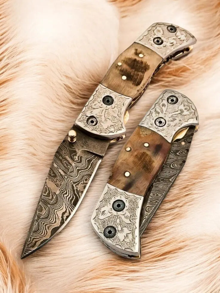 Handmade Damascus Folding Knife – Sheep Horn Handle Damascus Knife Store