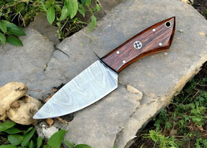 Handmade Damascus Hunting Knife with Rosewood Handle Damascus Knife Store