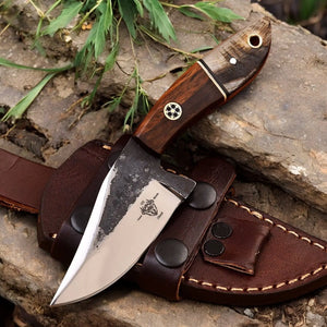 Handmade High-Carbon Steel Hunting Knife – 8" with Sheath Damascus Knife Store