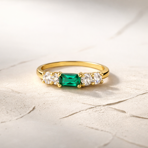 Amara Ring