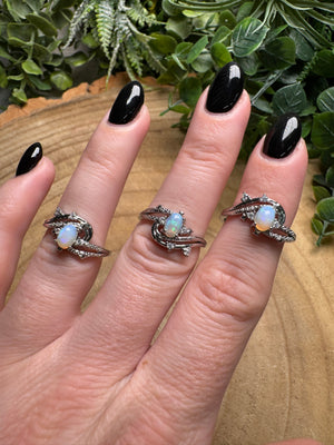 Opal Ring Adjustable