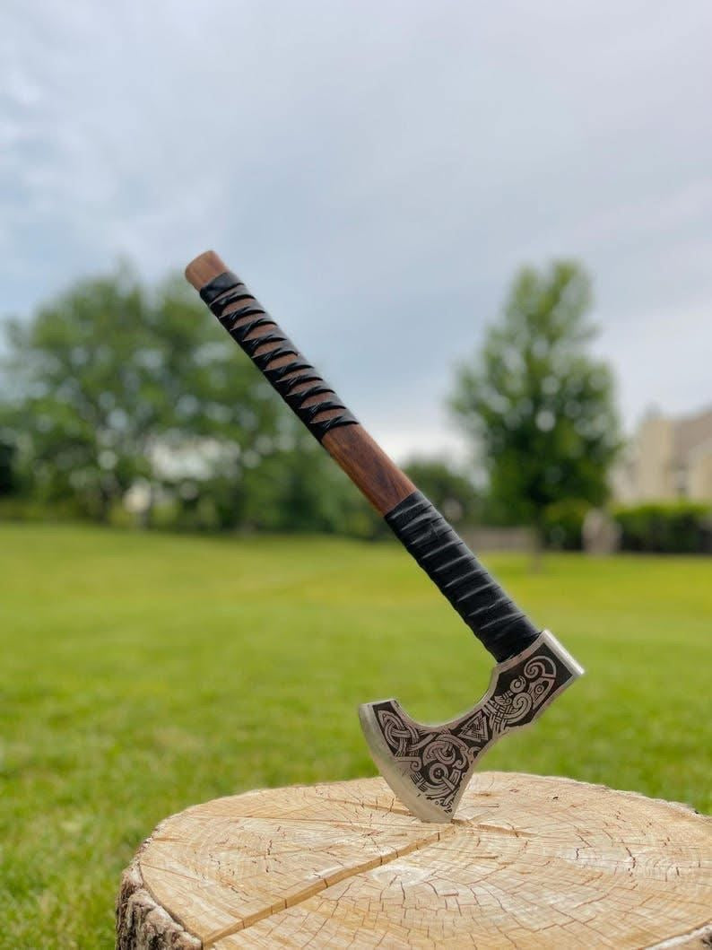 Engraved Skeggøx Bearded Axe with Zoomorphic Knotwork