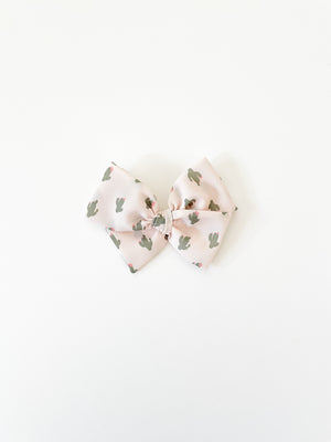 Light Peach Cactus Pinwheel