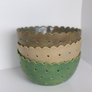 Prodigal Pottery Scalloped Edge Berry Bowl — product view 1