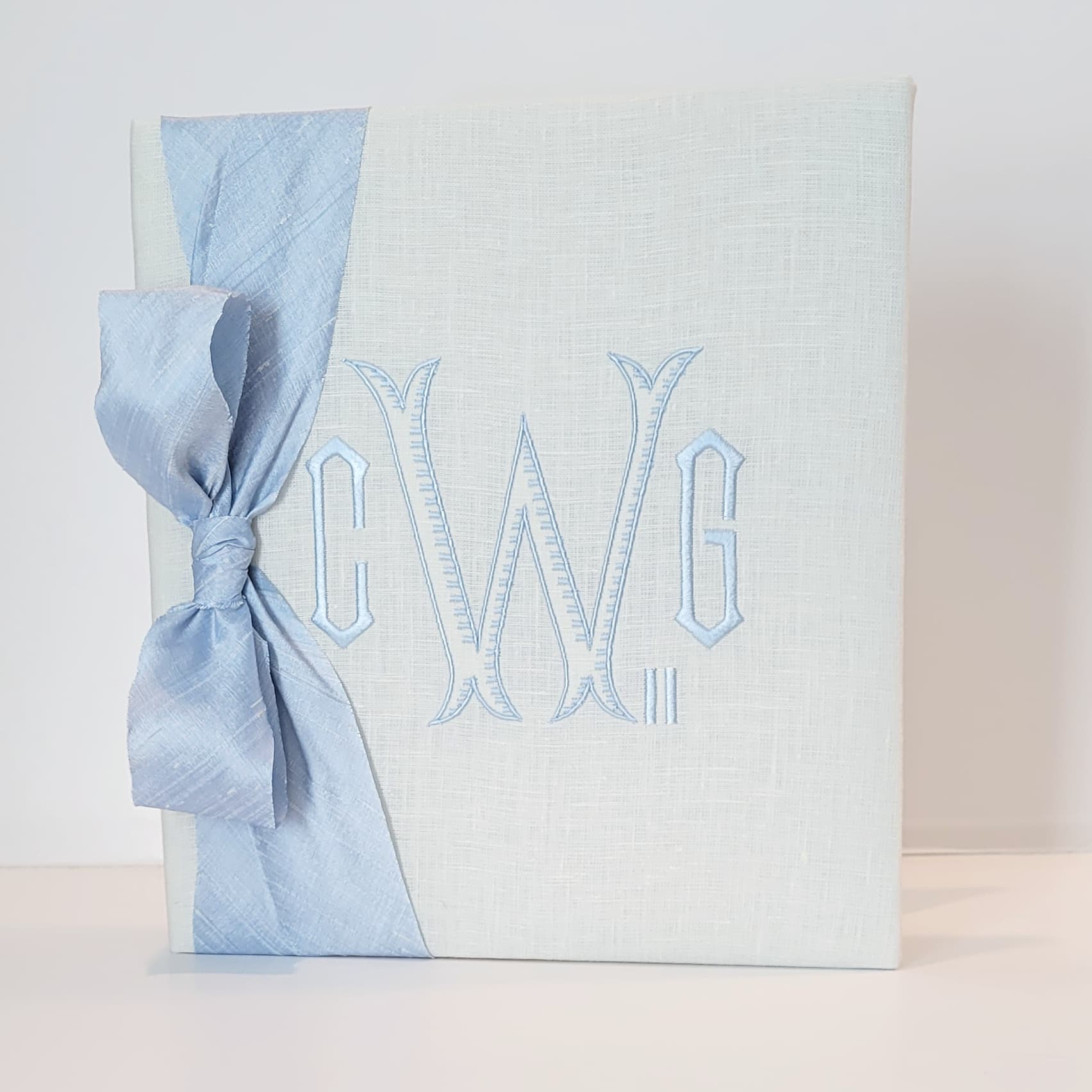 Baby Memory Book - Ivory Linen (w/ SILK Bow)