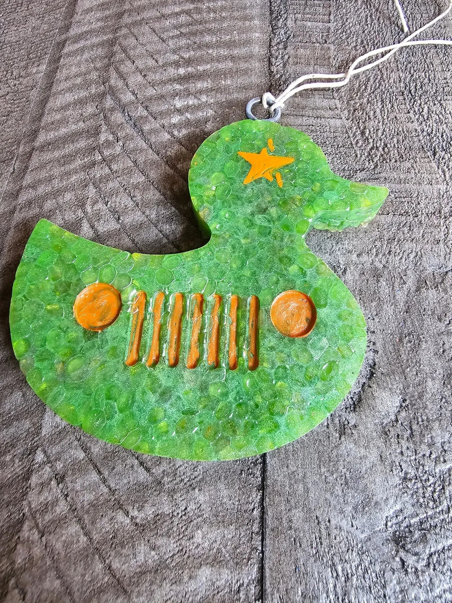 Green Resin Jeep Duck Car Air Freshener with Orange Jeep Grille Design, Handmade Aroma Bead Air Freshener