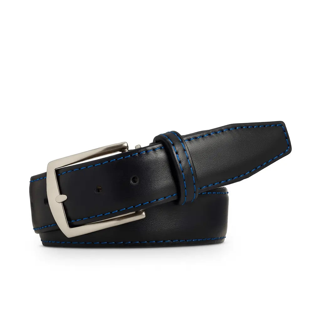 Close up of Kamea black Italian calf leather texture