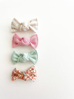 Light Sage Crepe Knot Bows