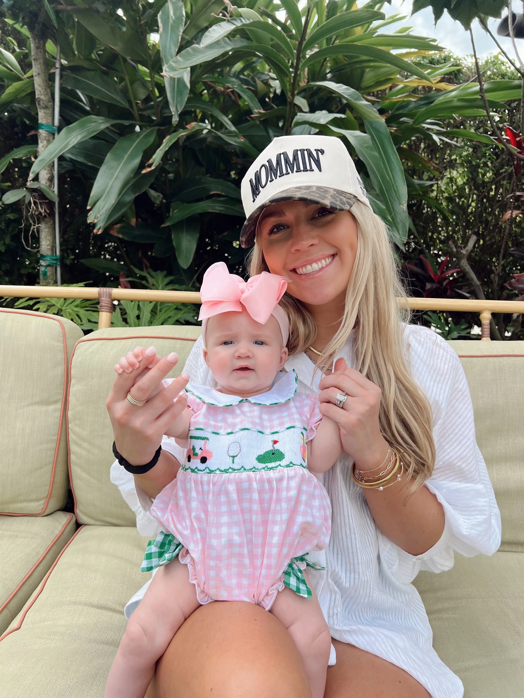 Mommin' - Vintage Trucker Hat KenzKustomz