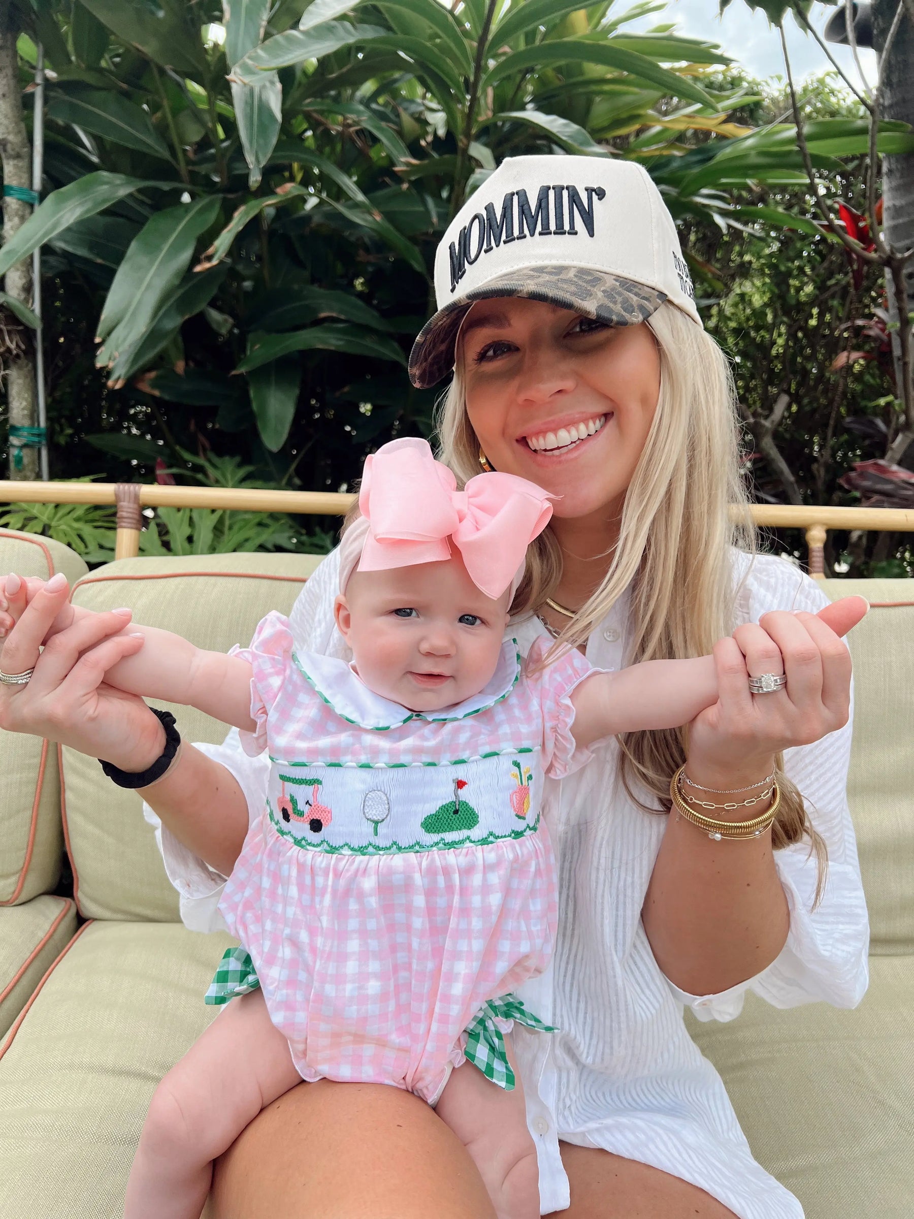 Mommin' - Vintage Trucker Hat KenzKustomz