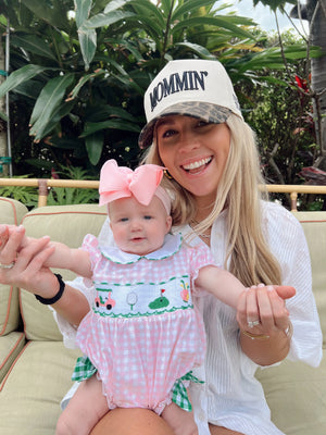 Mommin' - Vintage Trucker Hat KenzKustomz