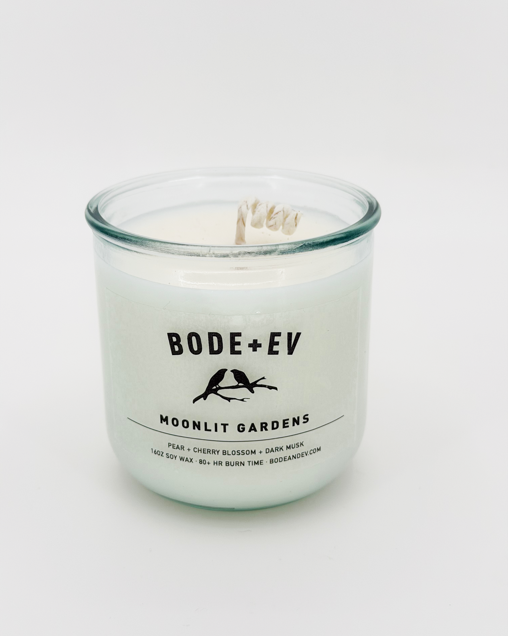 Moonlit Gardens | Airy Florals · Warm Amber · Soft Musk