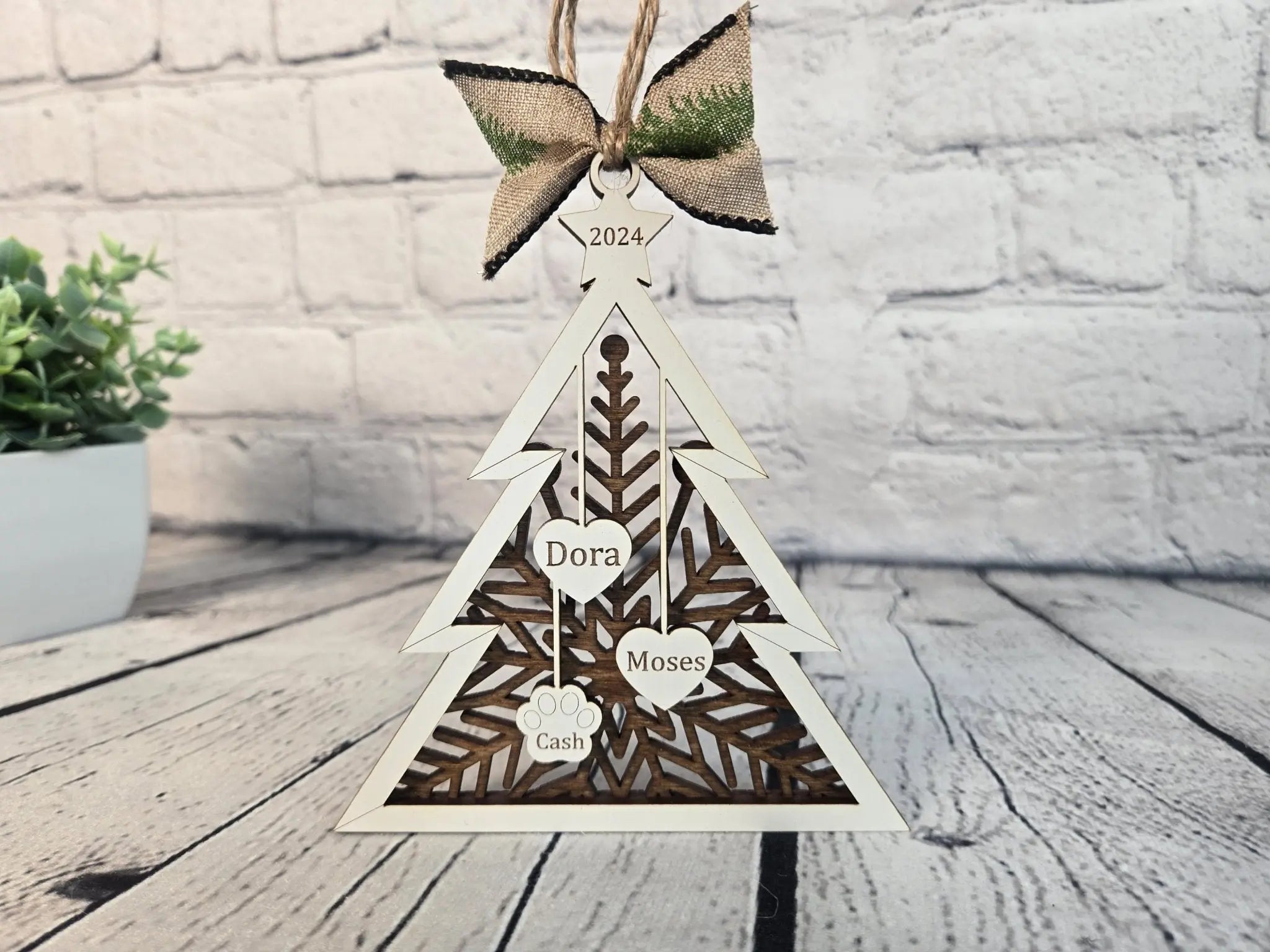 Personalized Family Tree Ornament EverLee Creations