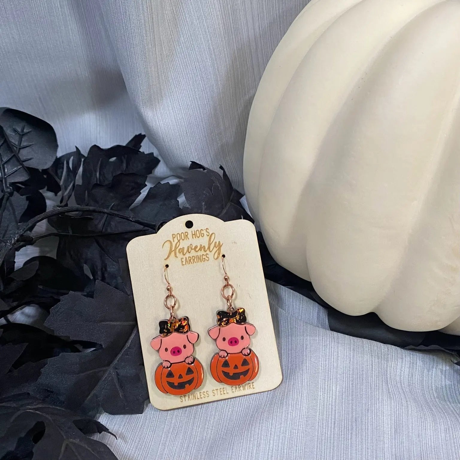 Pig in Pumpkin Earrings: Cute Halloween Piggy Jack-o'-Lantern Dangles