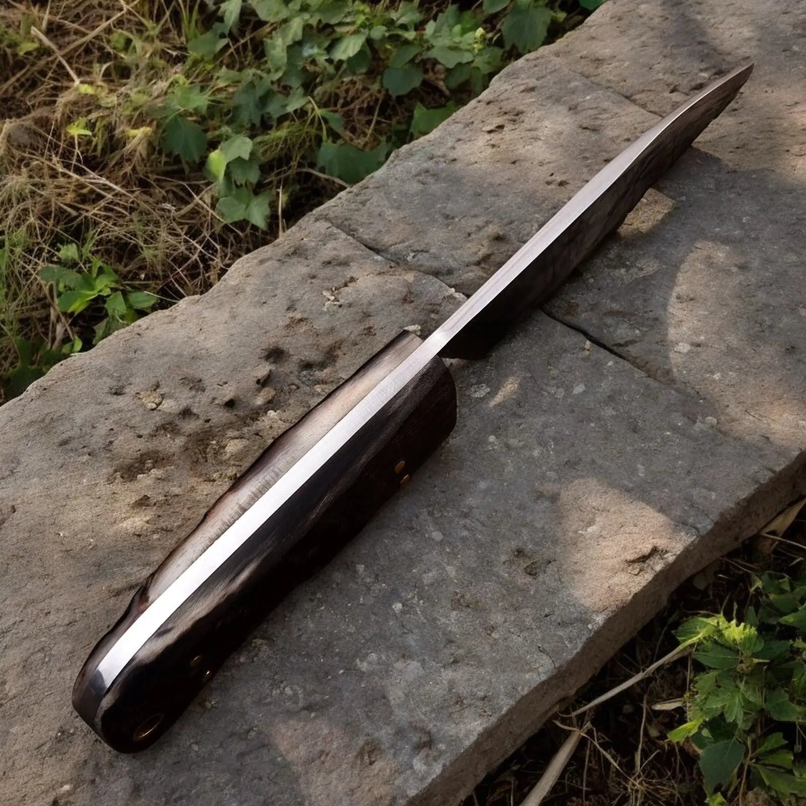 Premium Handmade Hunting Knife with Sheep Horn Handle Damascus Knife Store