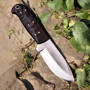 Premium Handmade Hunting Knife with Sheep Horn Handle Damascus Knife Store