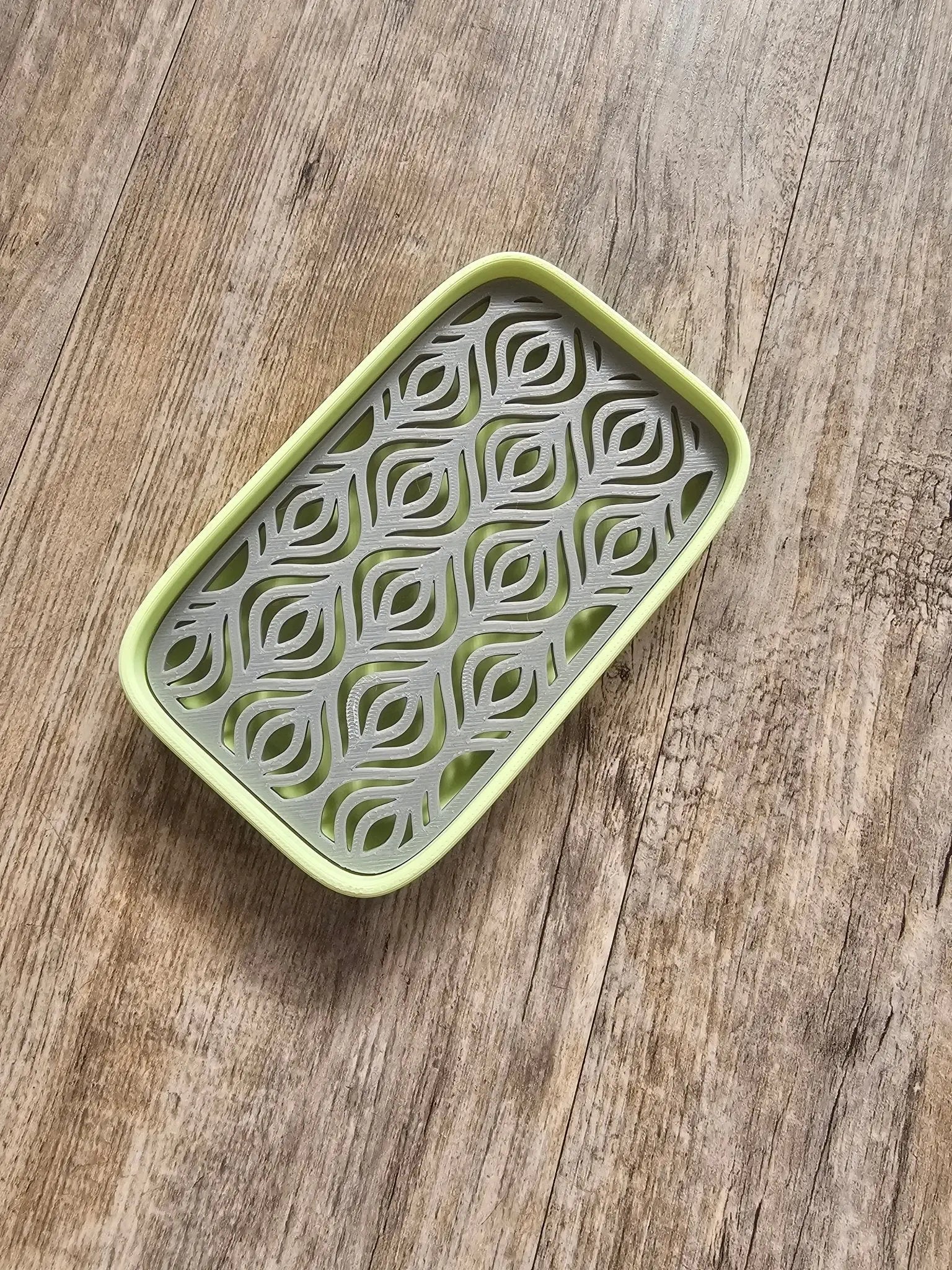 Leaf Soap Dish - Lime & Stone - 3D Printed Quick Drying Soap Holder, Bathroom Drain by Main Street Collective