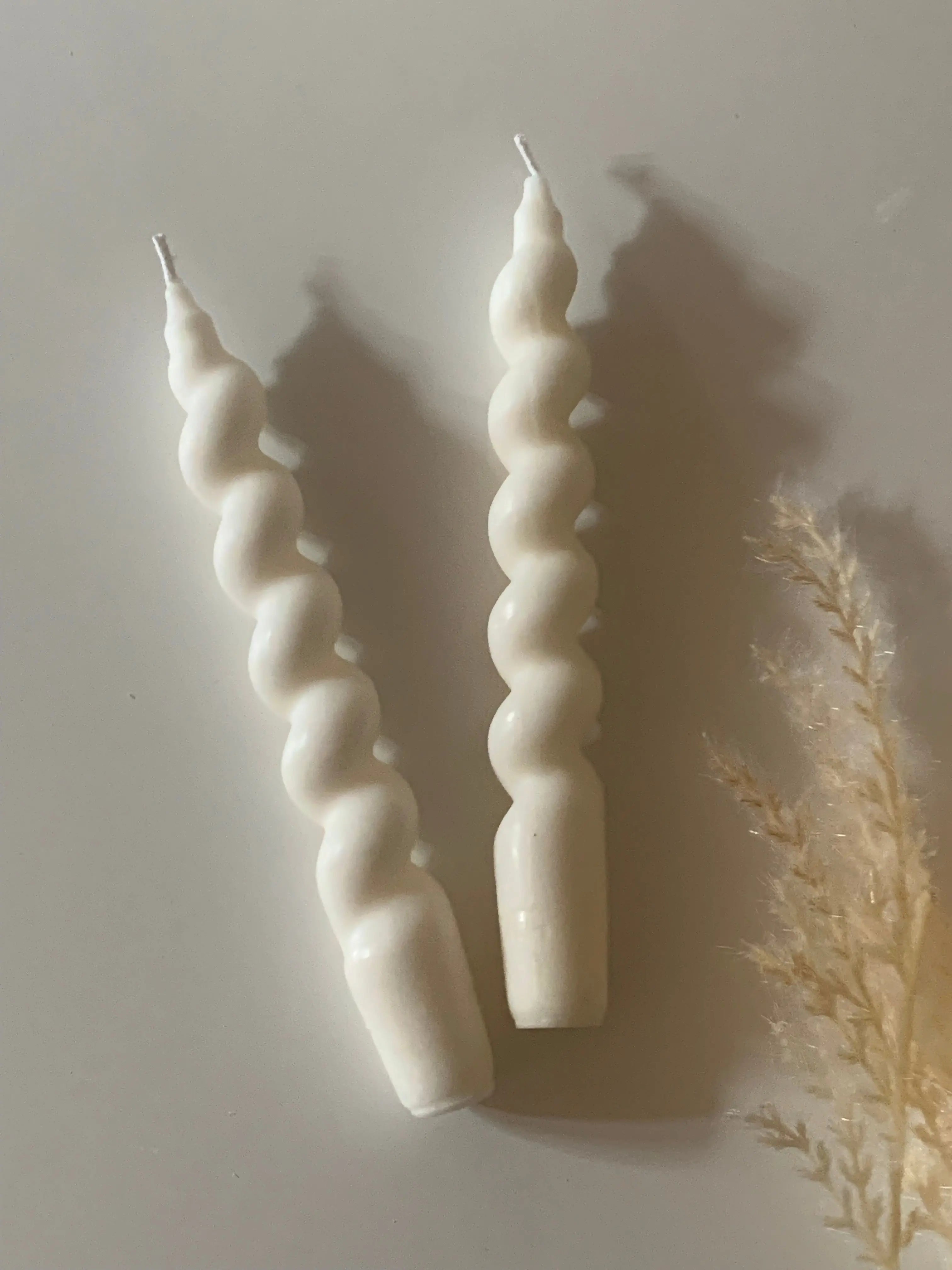 Swirl Believe Candle