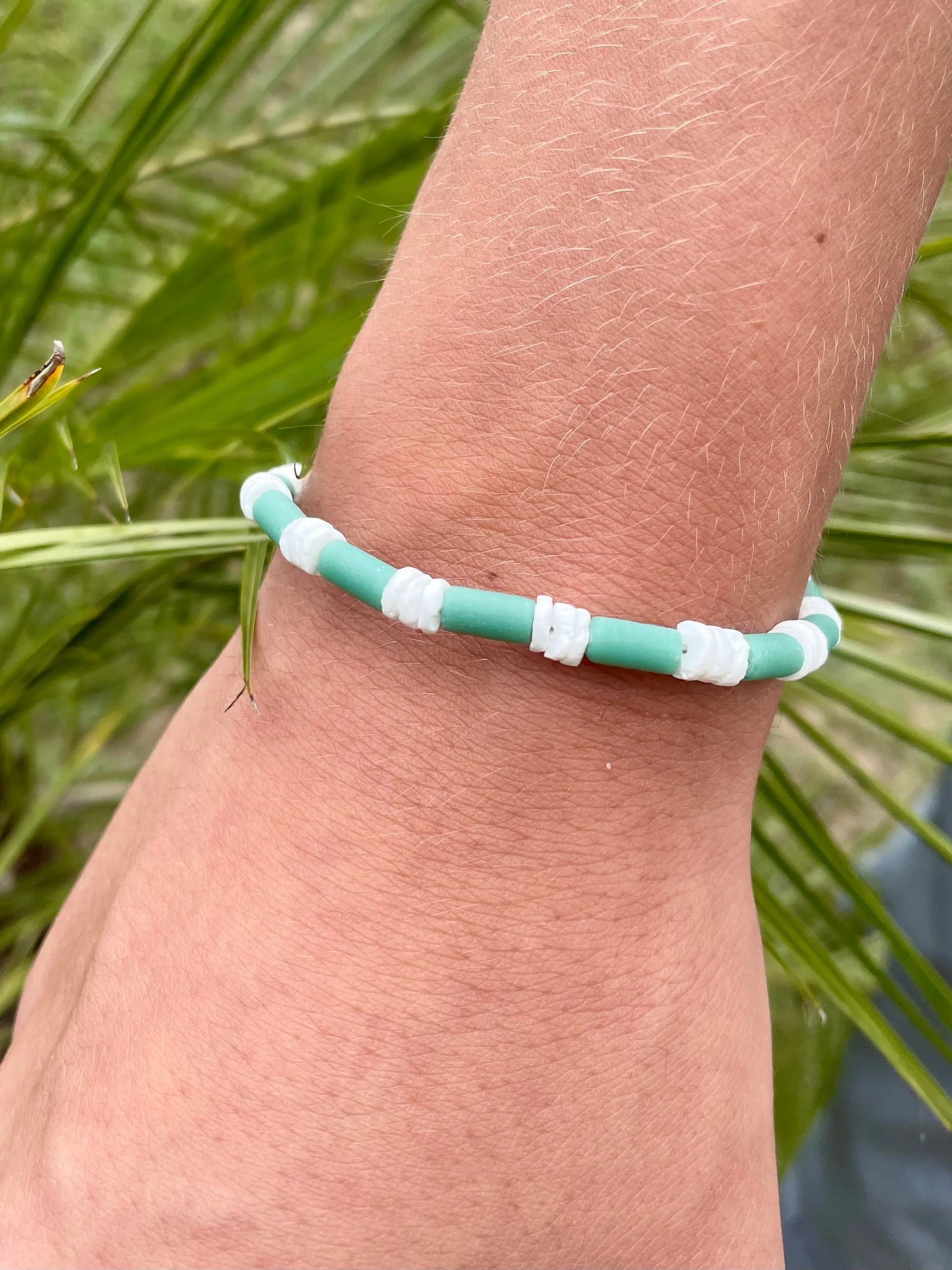 Tombolo Bracelet HALT
