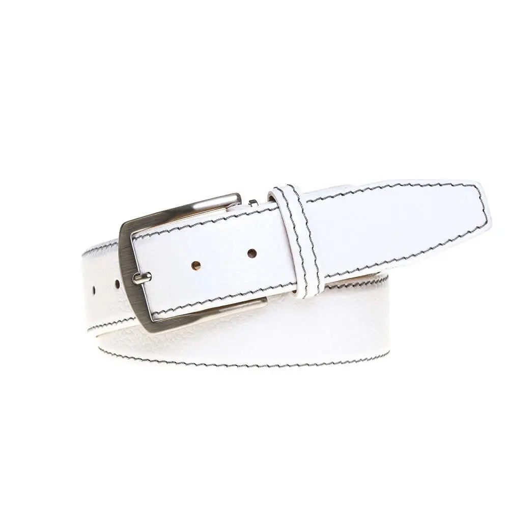 White pebble grain belt showing handmade leather craftsmanship