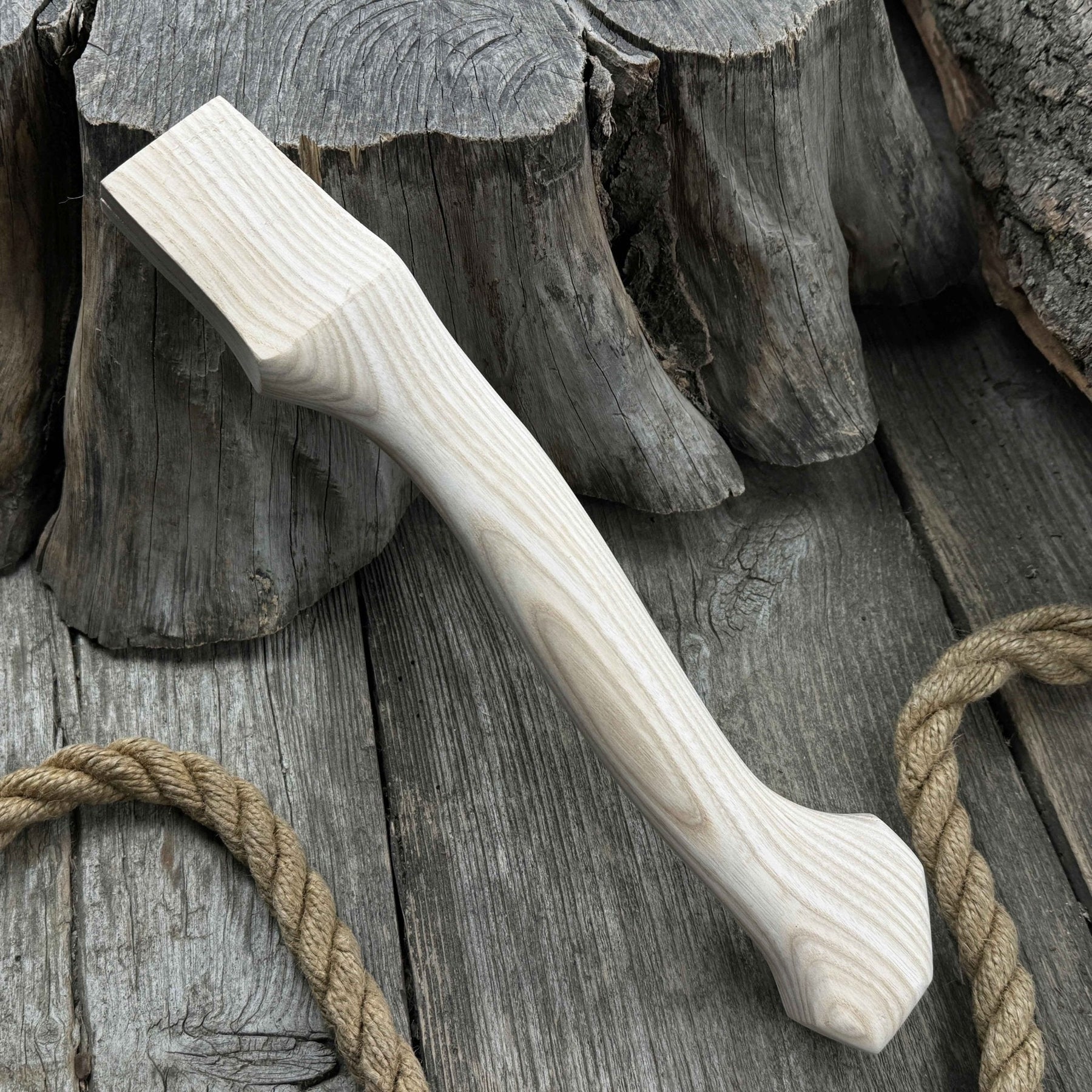 Ash Wood Axe Handle with Red Oak Wedges, 33 cm (12.99 inches)