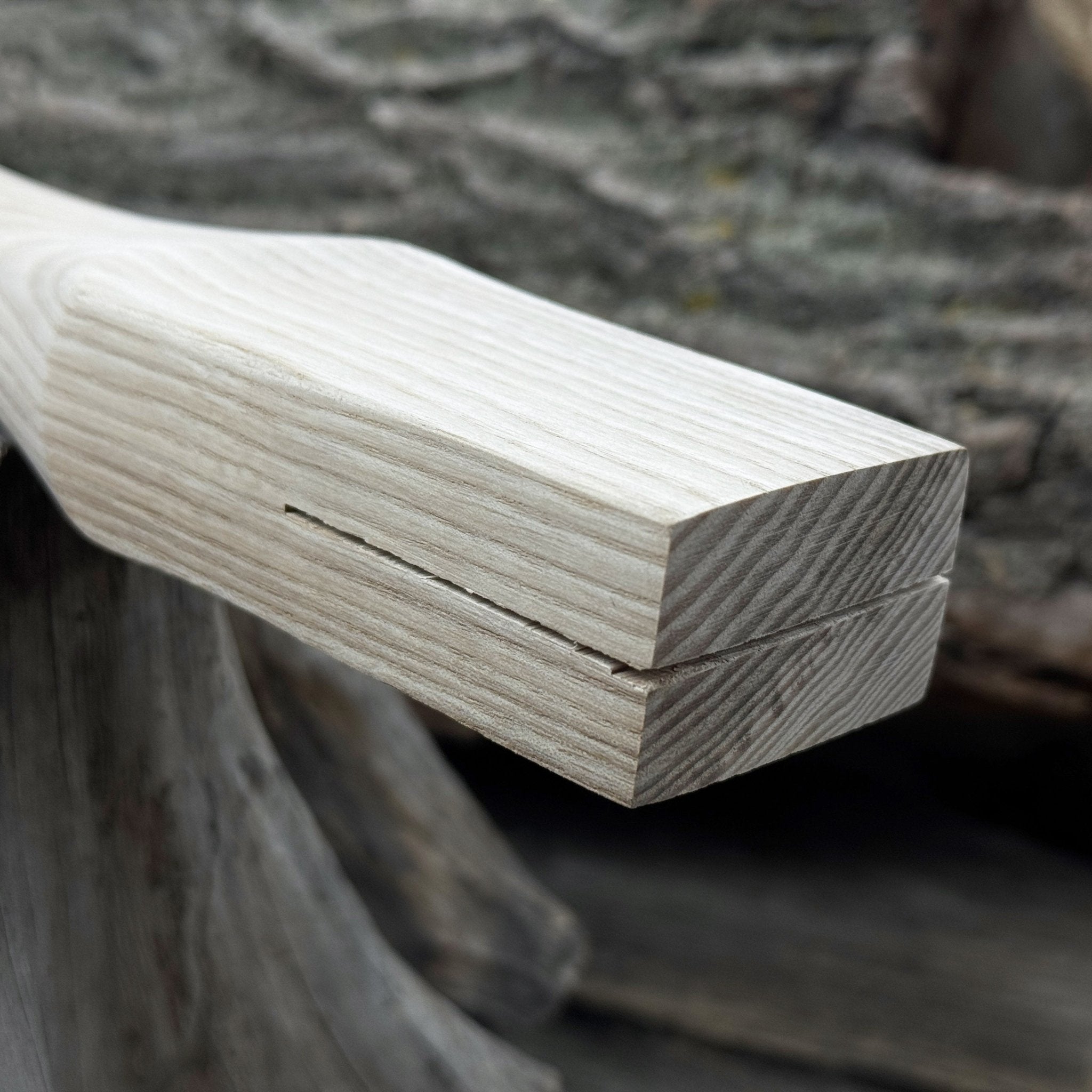 Ash Wood Axe Handle with Red Oak Wedges, 42 cm (16.54 in)