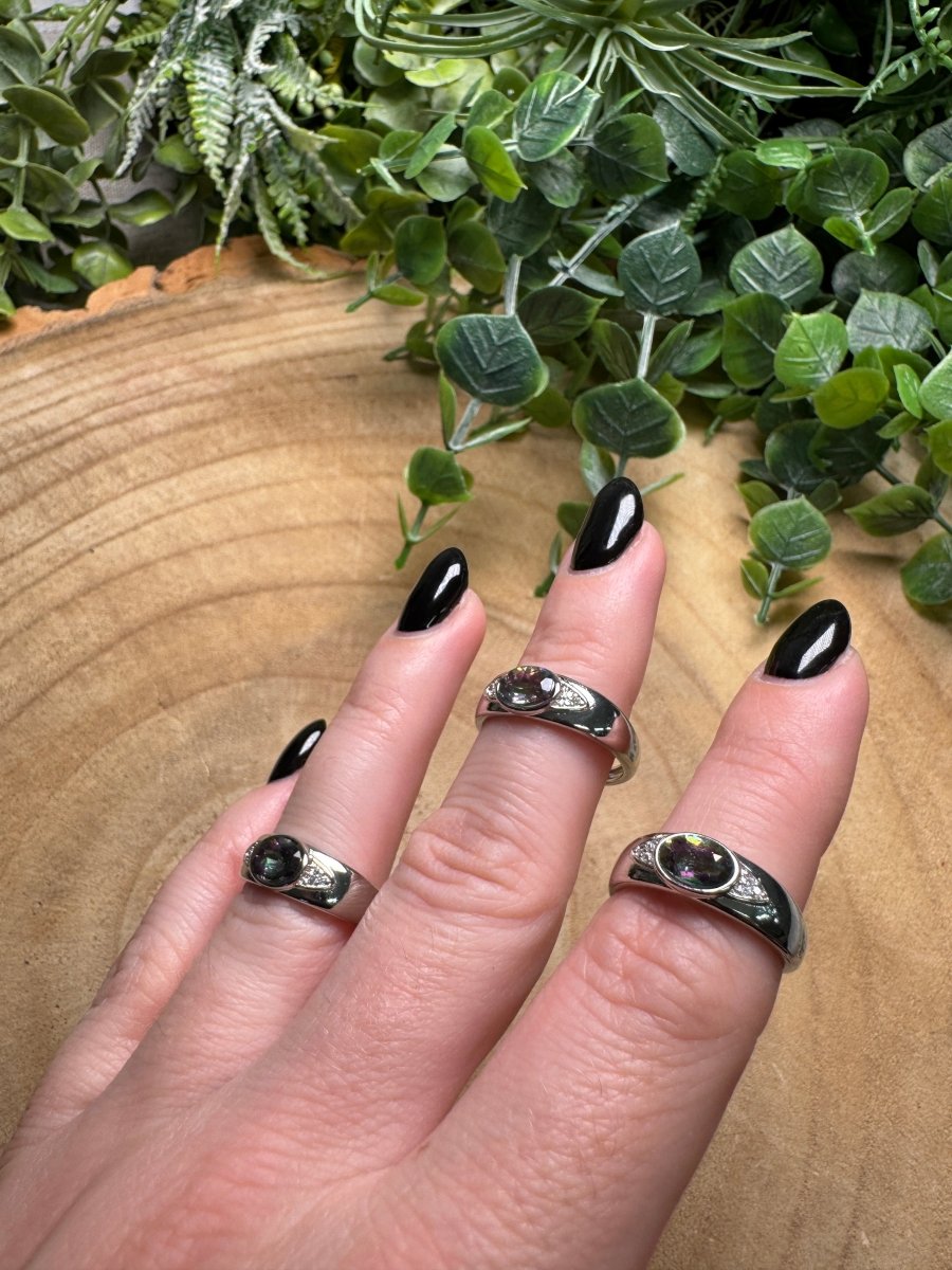 Aura Glass Ring Adjustable