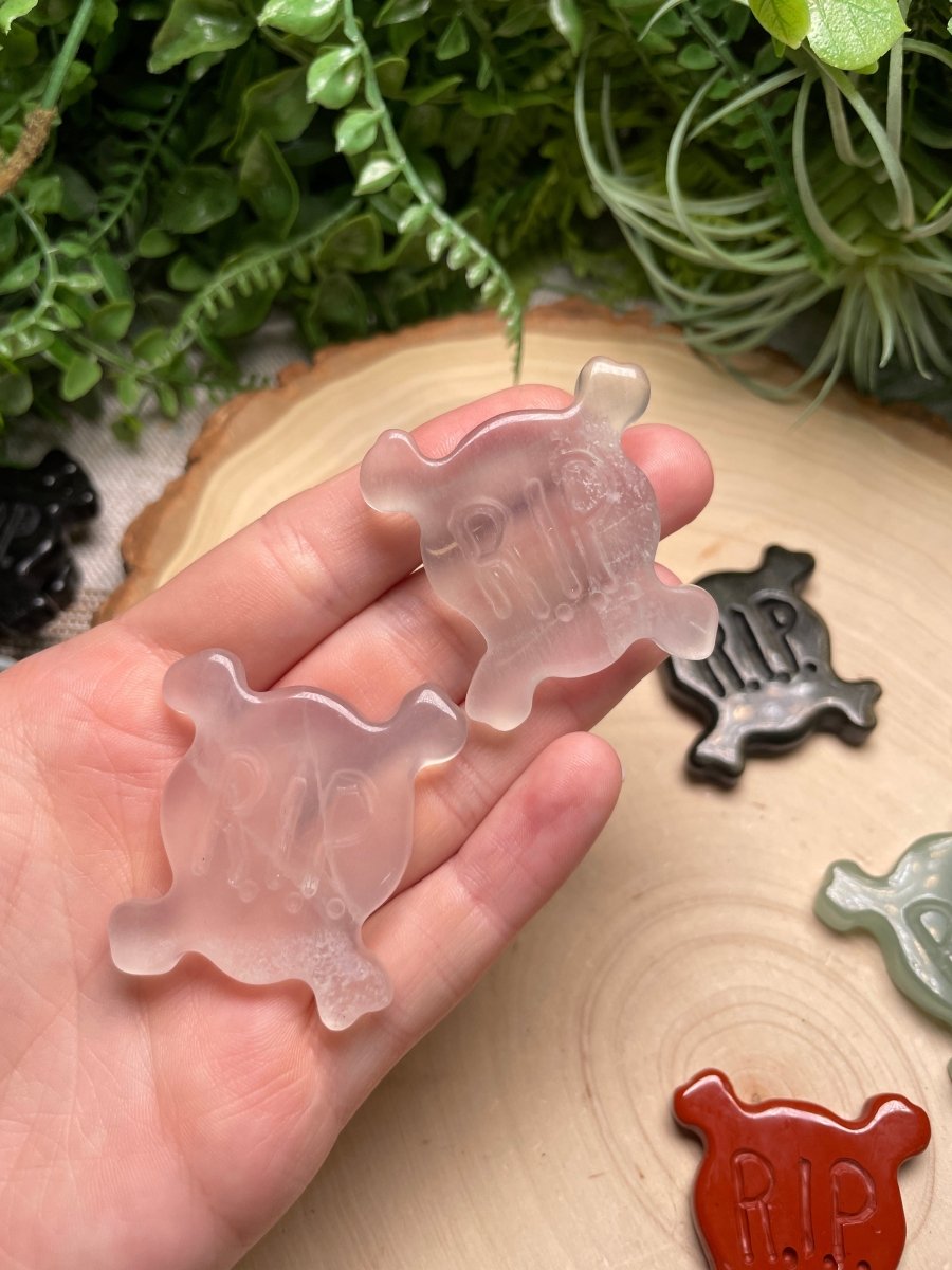 Crystal RIP Skull and Crossbones