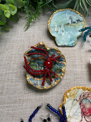 Decoupage Shell and Beaded Crab Set