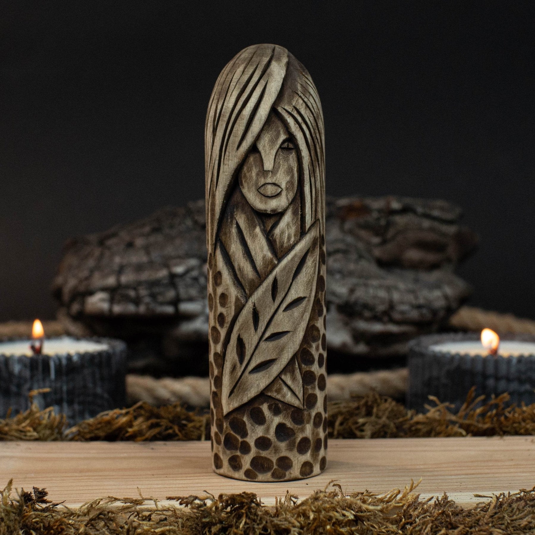 Eir Wooden Figurine – 14 cm (5.7 inch) Hand-Carved Norse Goddess of Healing