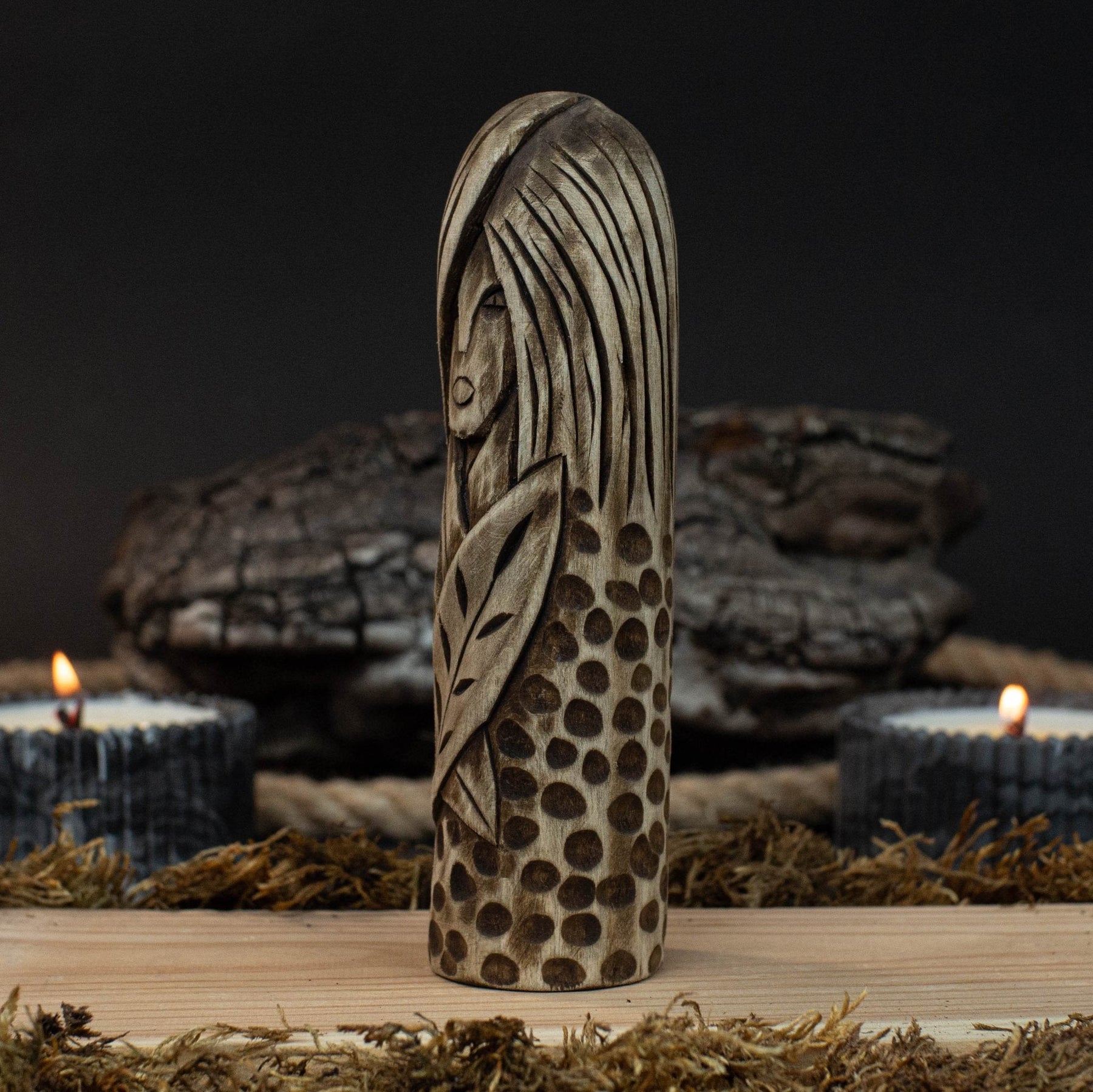 Eir Wooden Figurine – 14 cm (5.7 inch) Hand-Carved Norse Goddess of Healing