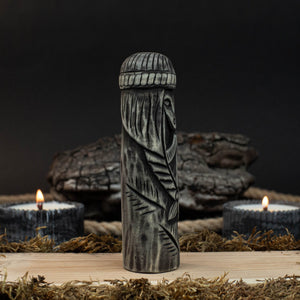 Hand-Carved Freyja Figurine – 14 cm (5.7 inches) Wooden Scandinavian Goddess Statue