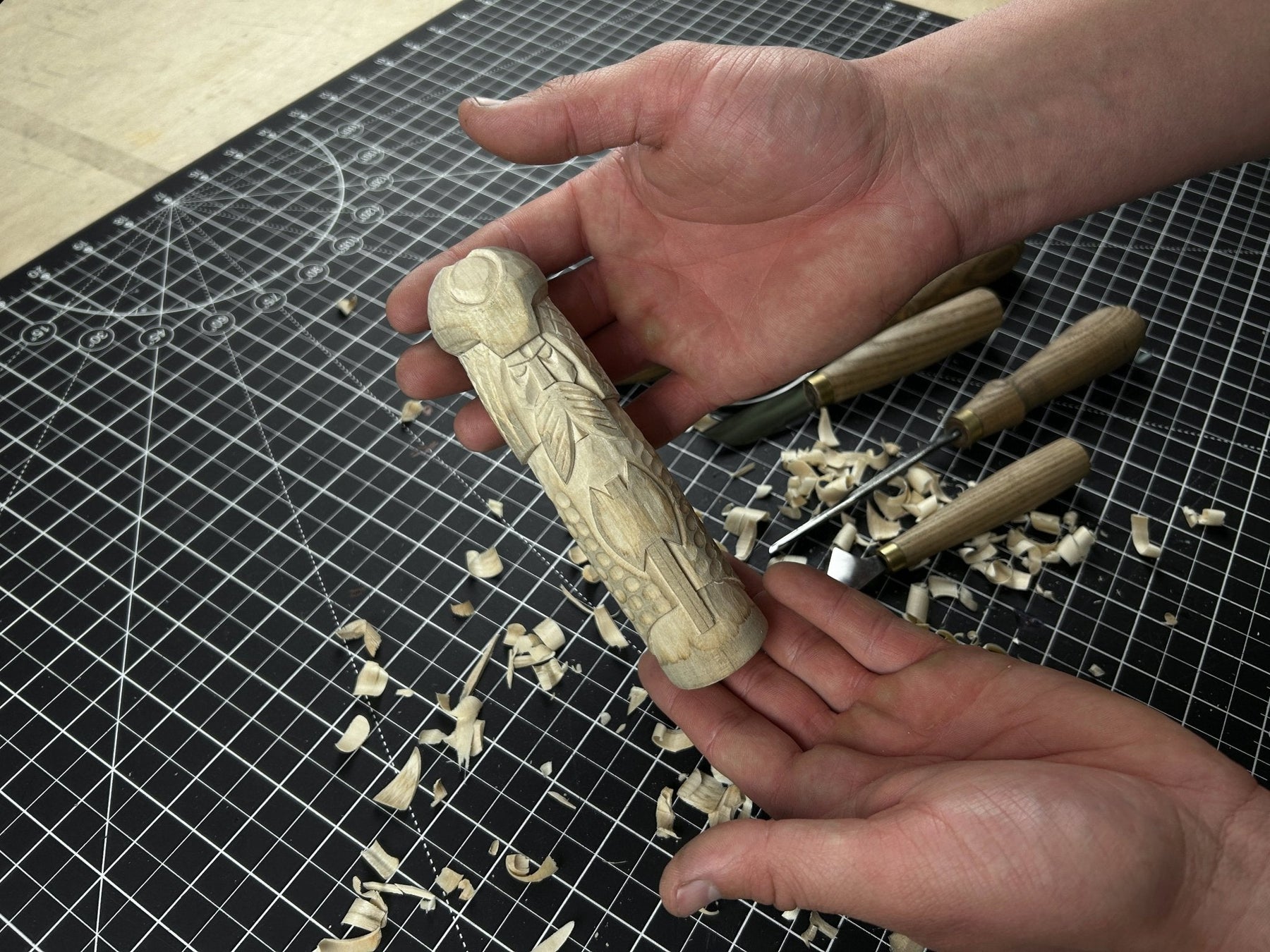 Hand-Carved Vidar Figurine – 14 cm (5.7 inches) Wooden Norse God of Vengeance Statue