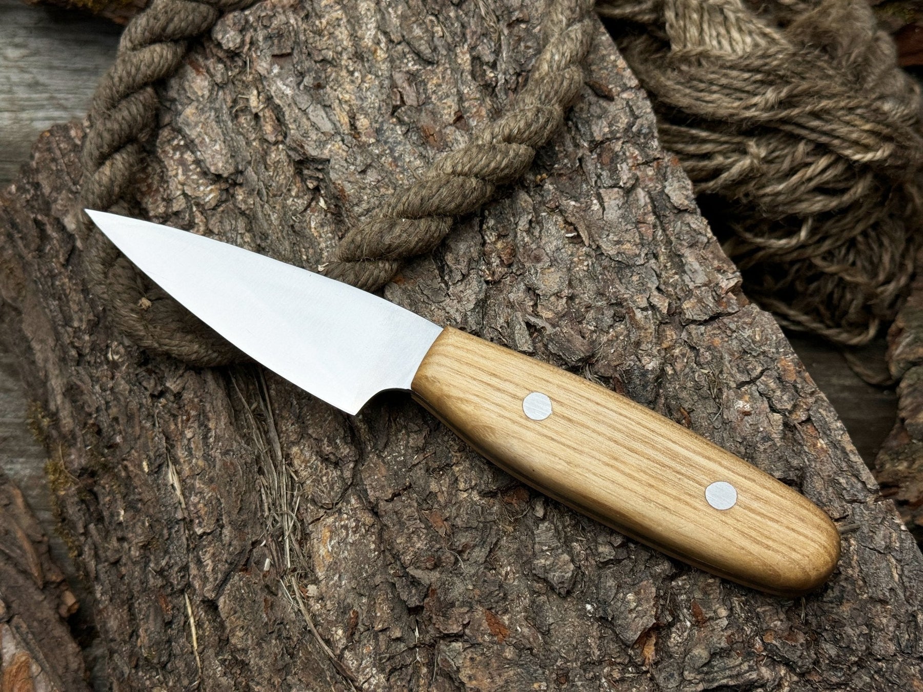 Hand-Forged Bushcraft Knife, 10 cm (3.94 inches)