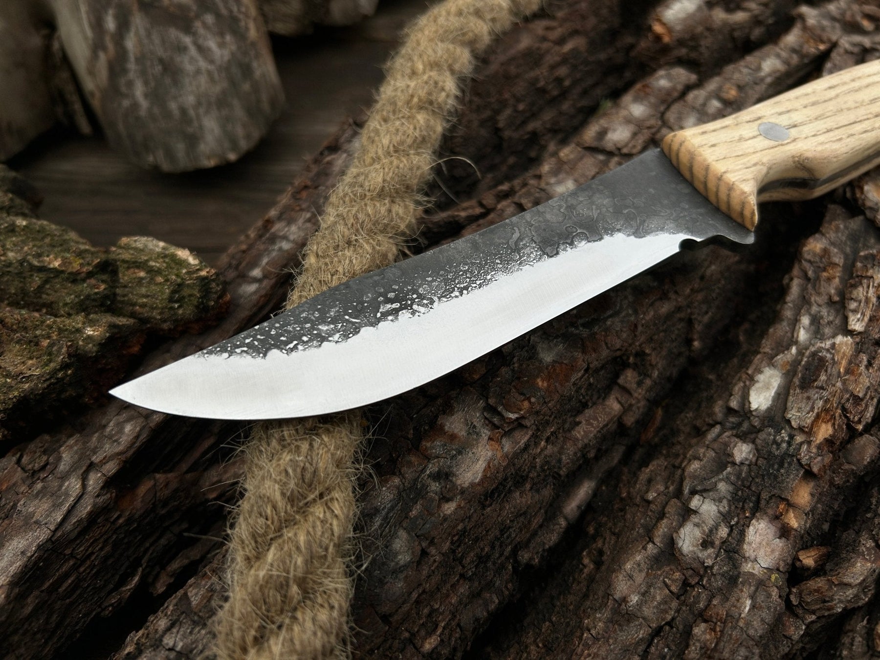 Hand-Forged Bushcraft Knife, 12 cm (4.72 inches)